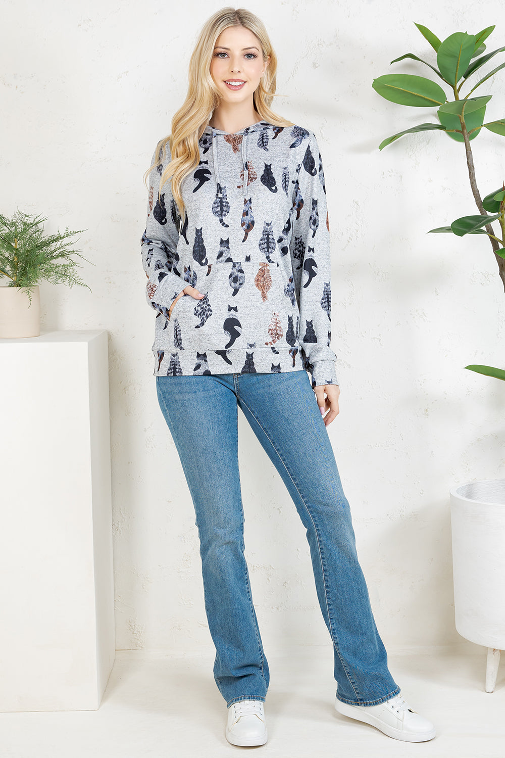 Abstract Cat Pullover Hoodie