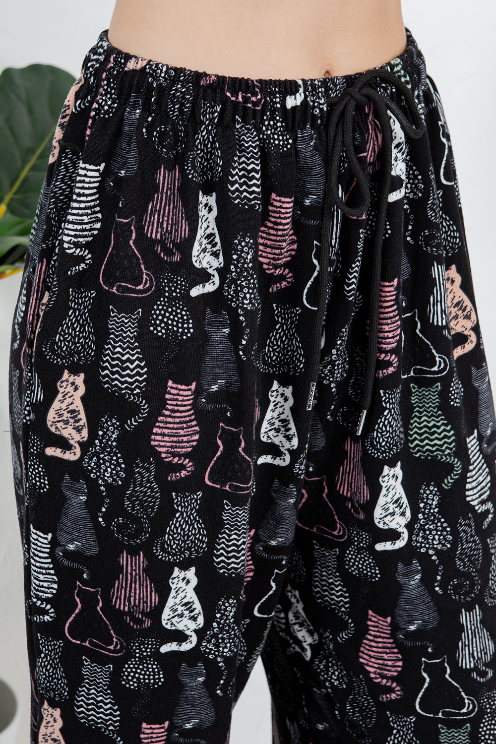 Retro Cats Jogger Pant