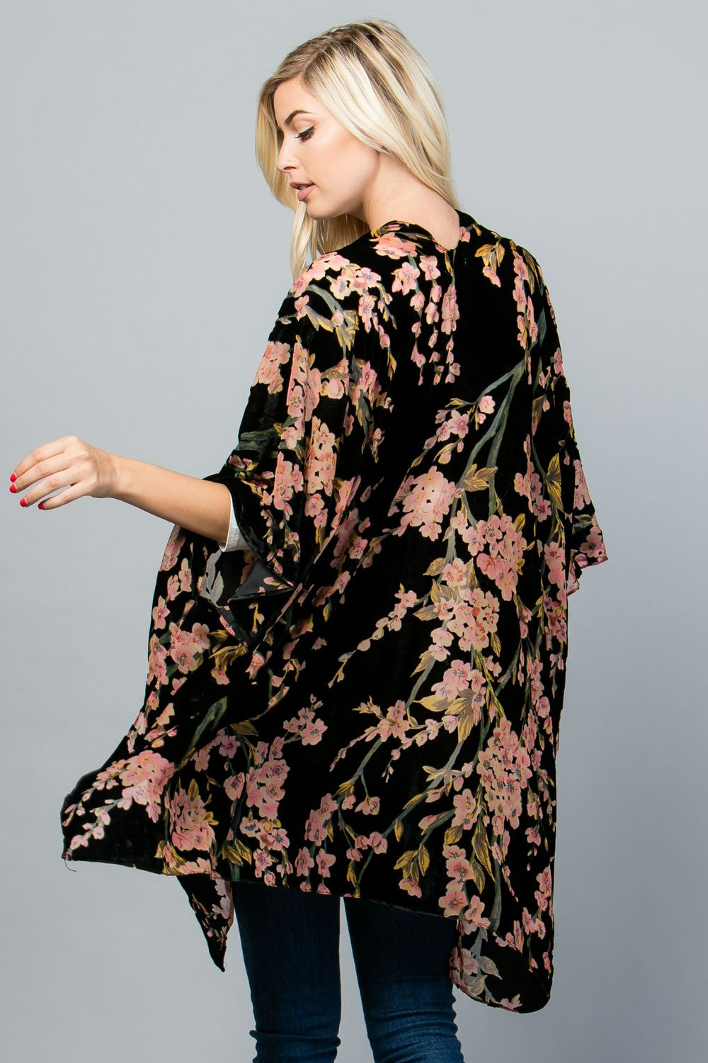 VELVET CHERRY  BLOSSOM PRINT KIMONO