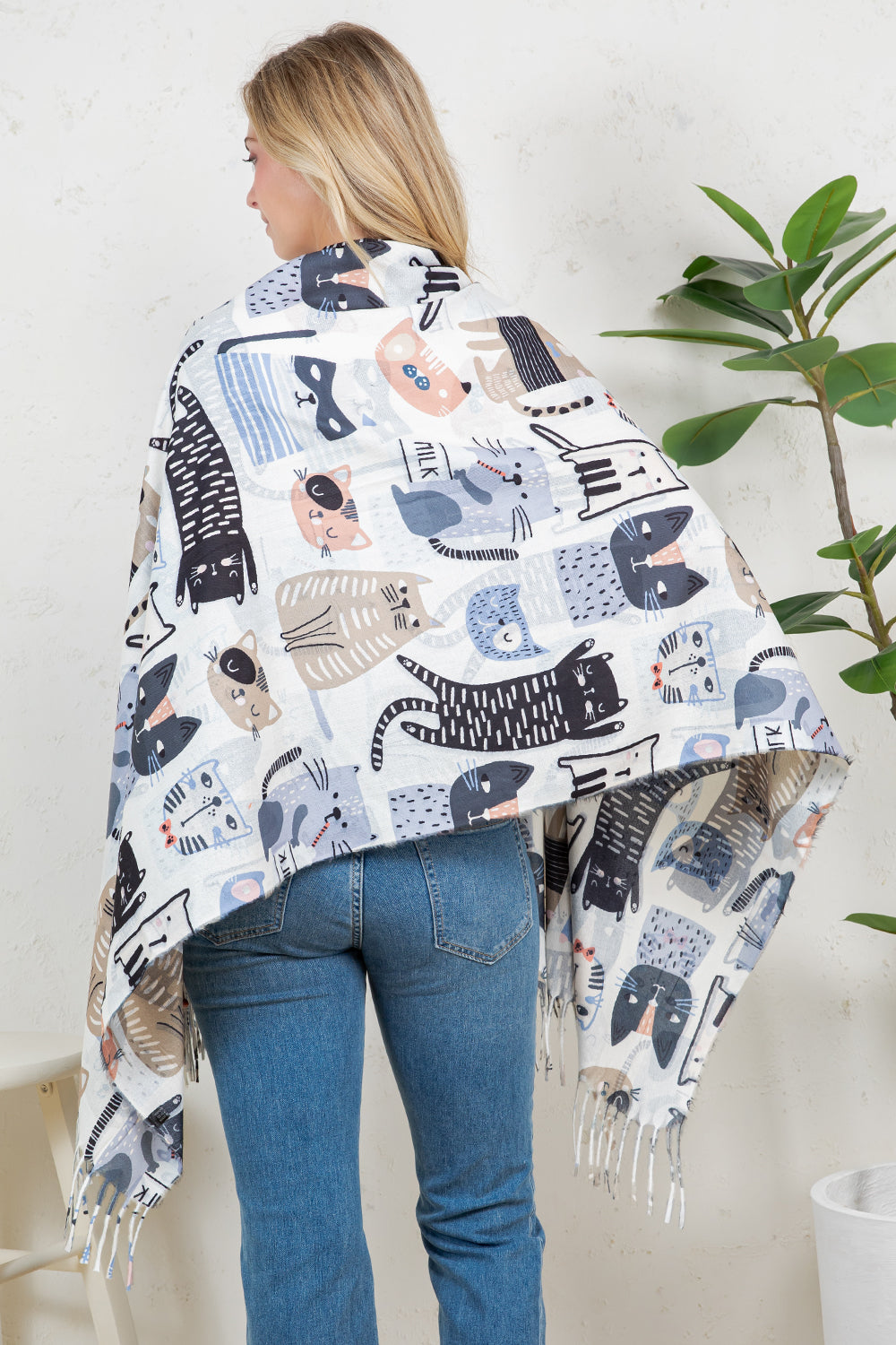 Variety Of Playful Cat Scarf
