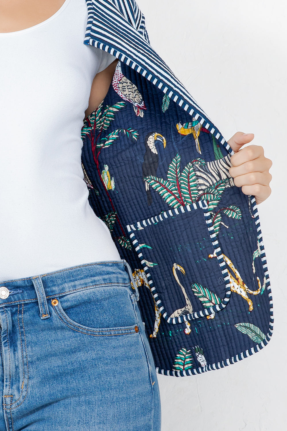 Jungle Print Quilted Cotton Jacket - NAVY