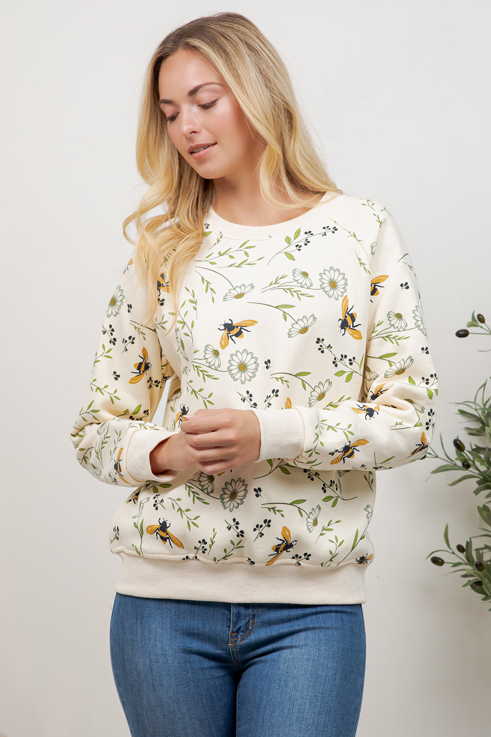 Floral Bee Print Sweatshirt