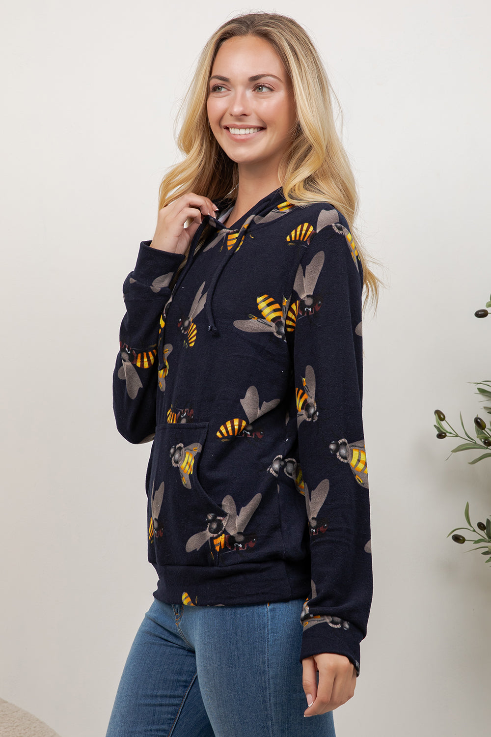 Big Bee Print Pullover Hoodie