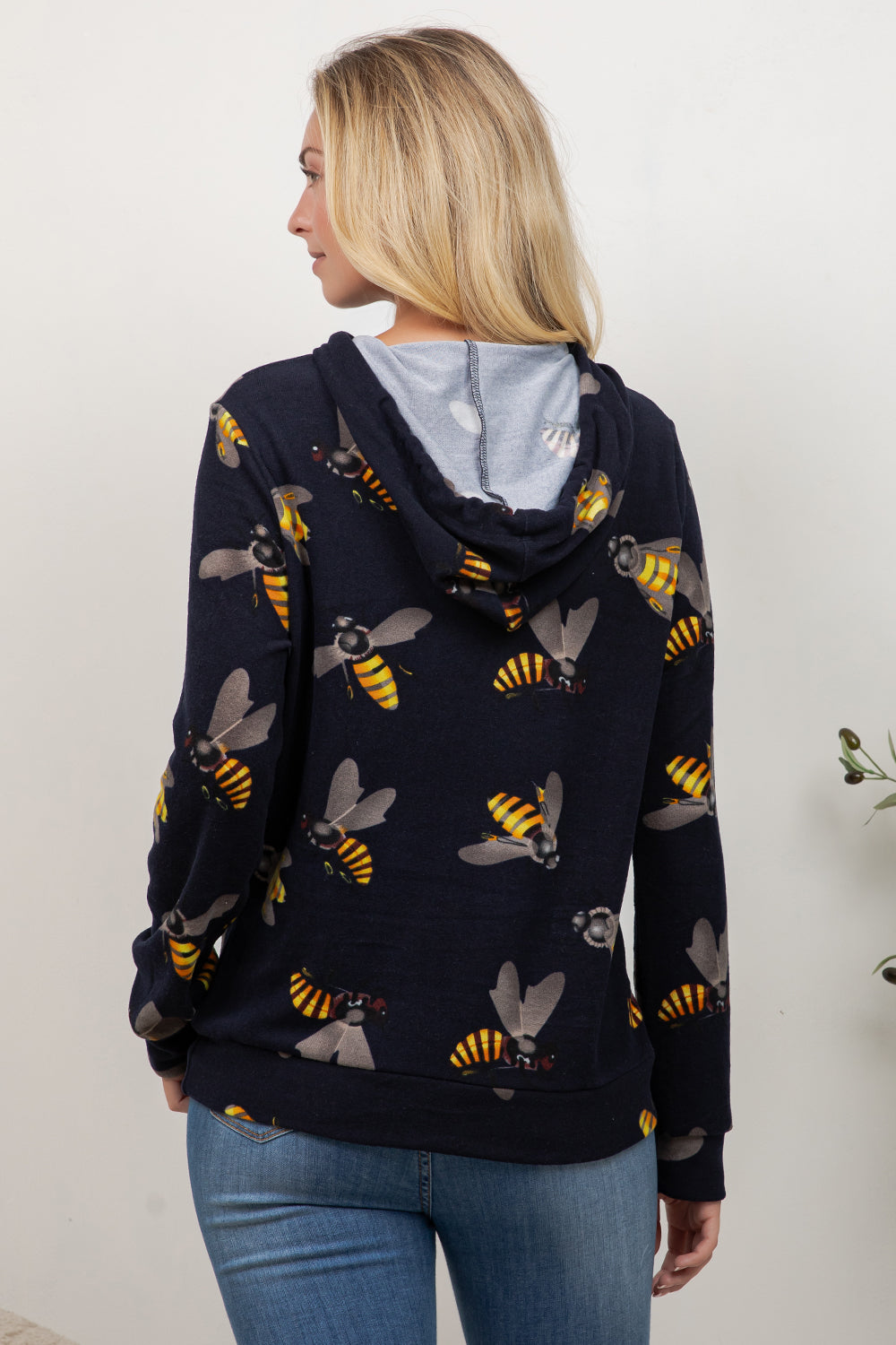 Big Bee Print Pullover Hoodie