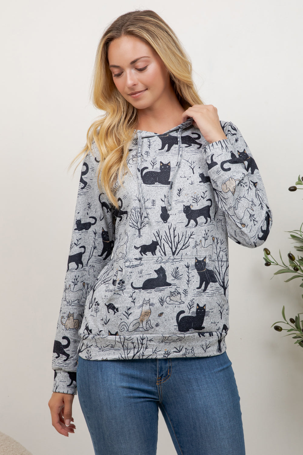 Playful Cat Print Pullover Hoodie