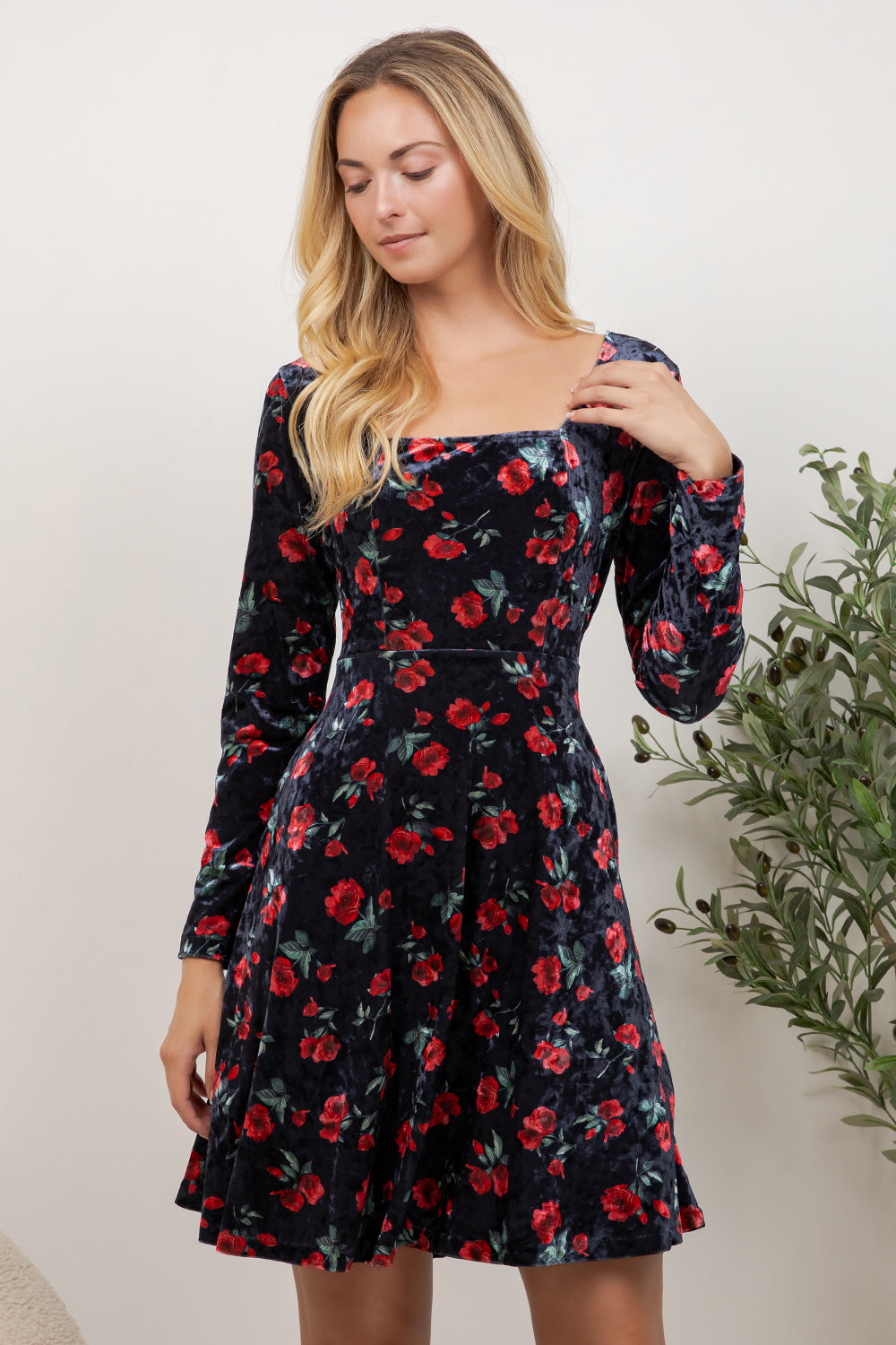 Retro Rose Velvet Dress