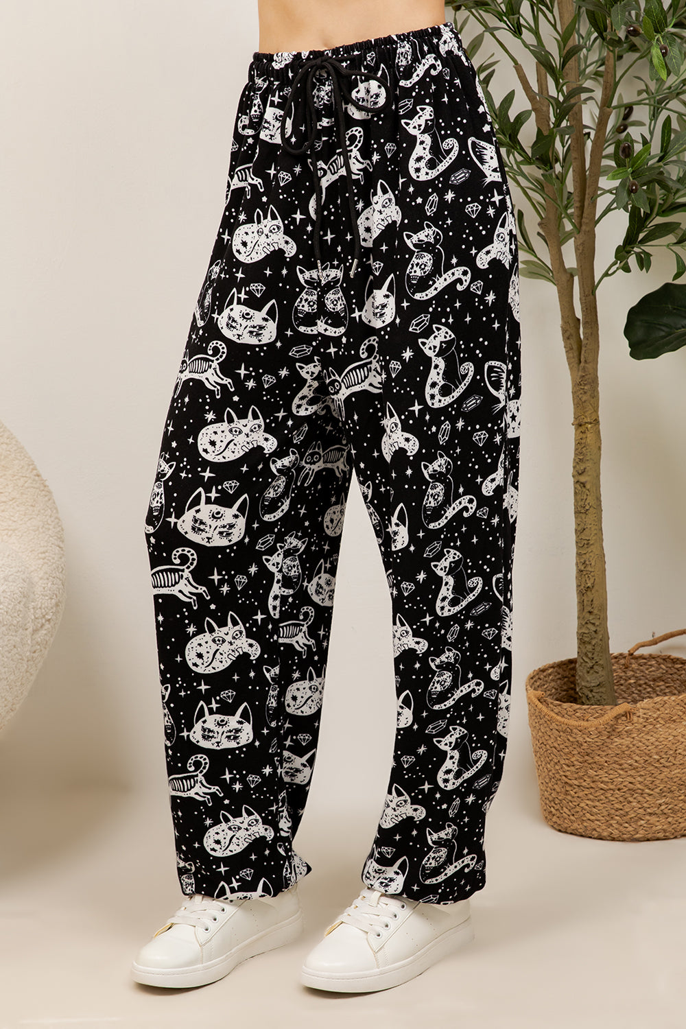 Retro Cat Jogger Pant
