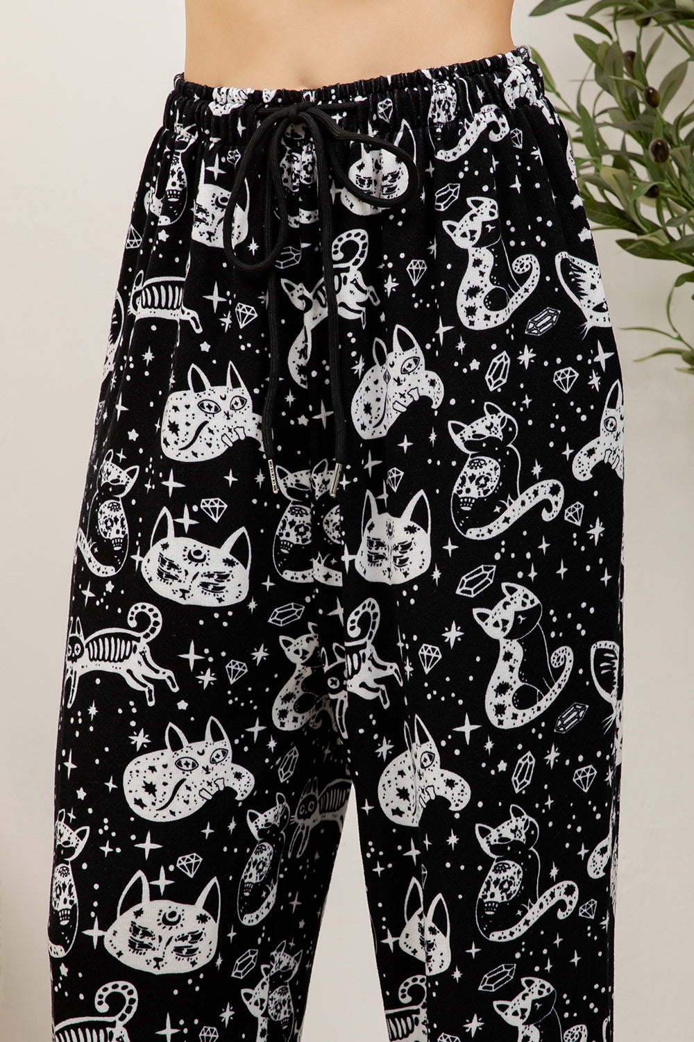 Retro Cat Jogger Pant