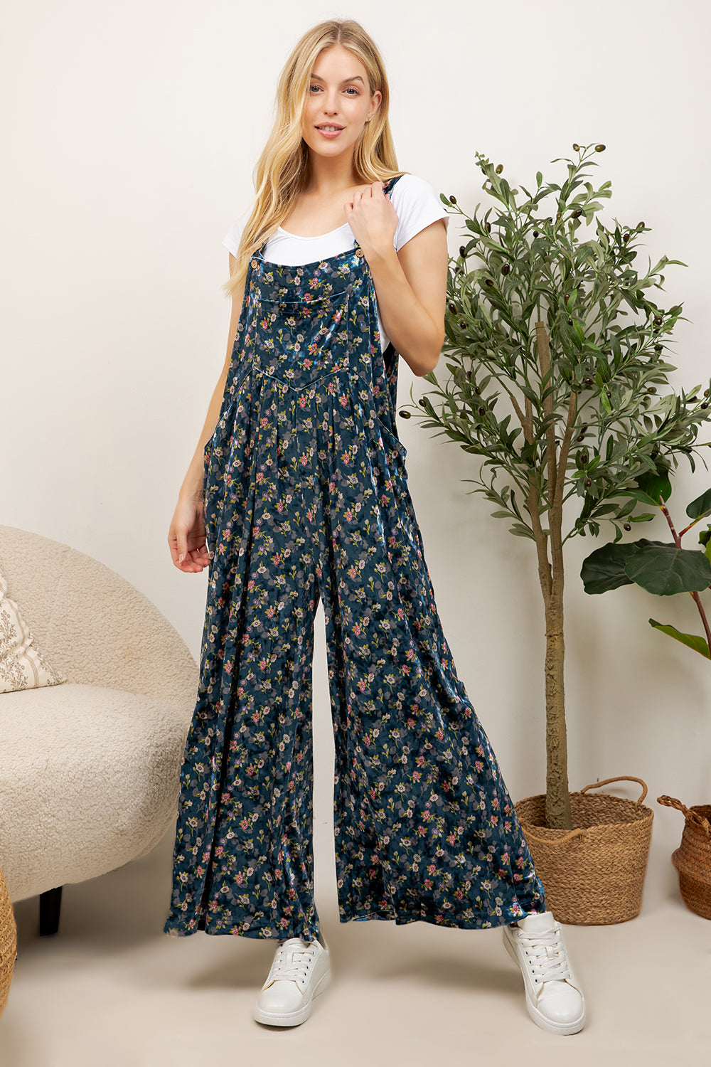 VINTAGE FLORAL VELVET OVERALL
