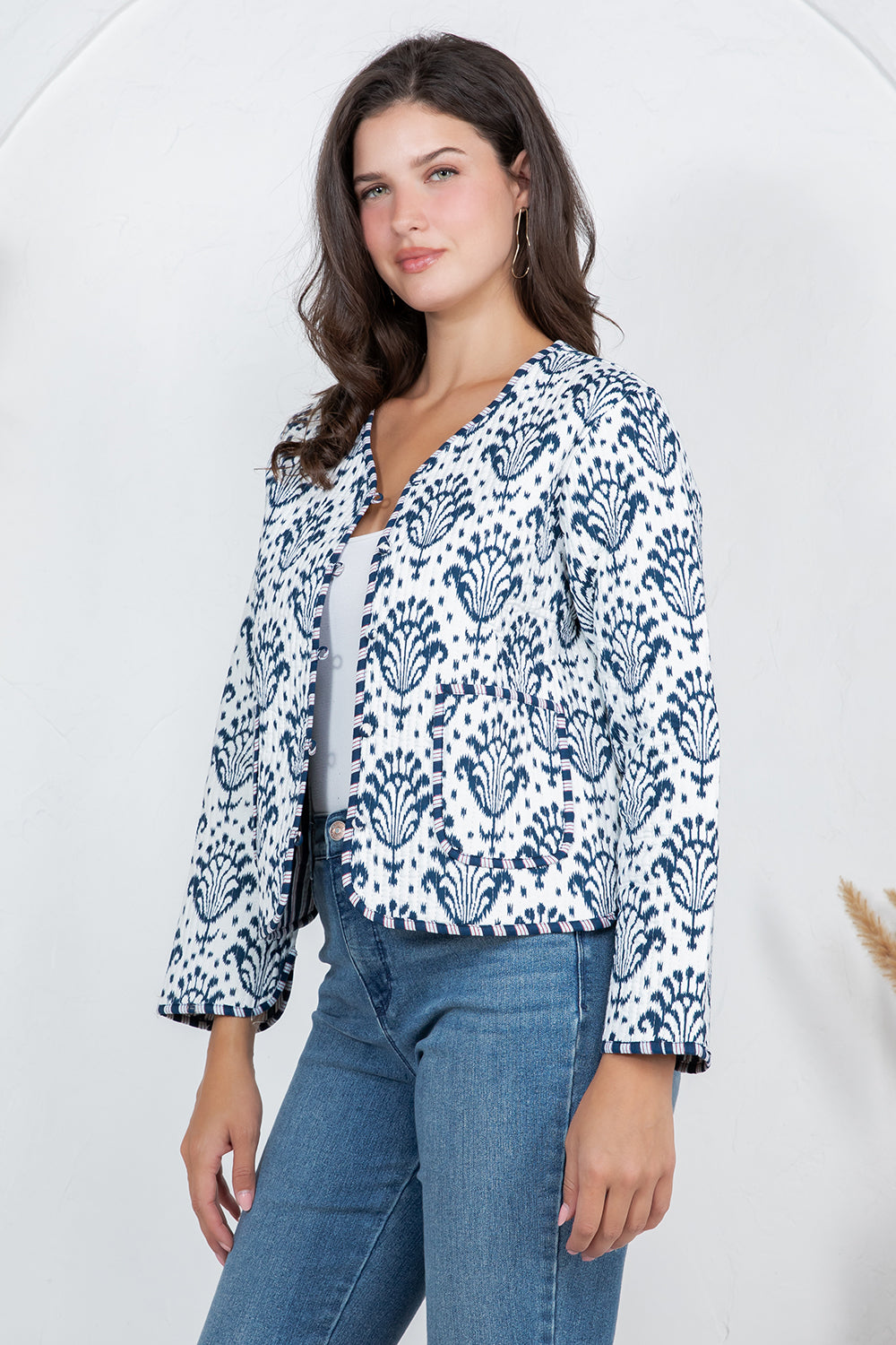 Floral Print Quilted Cotton Jacket - BLUE