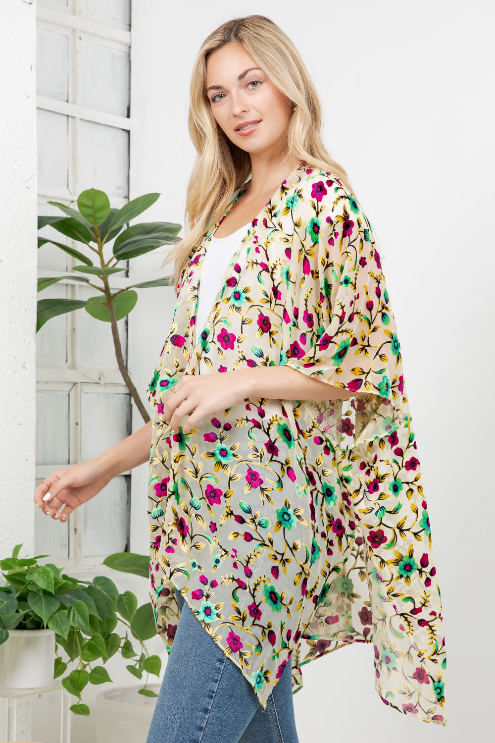 Vintage Floral Velvet Kimono