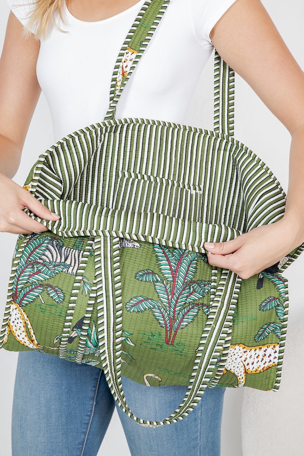 Jungle Safari Quilted Tote Bag - Green